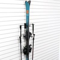 Efficient Ski Hook for slatwall systems